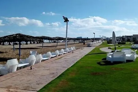 شاليه غرفتين بالمعمورة الشاطى على البحر صف ثان Alexandria Exterior photo