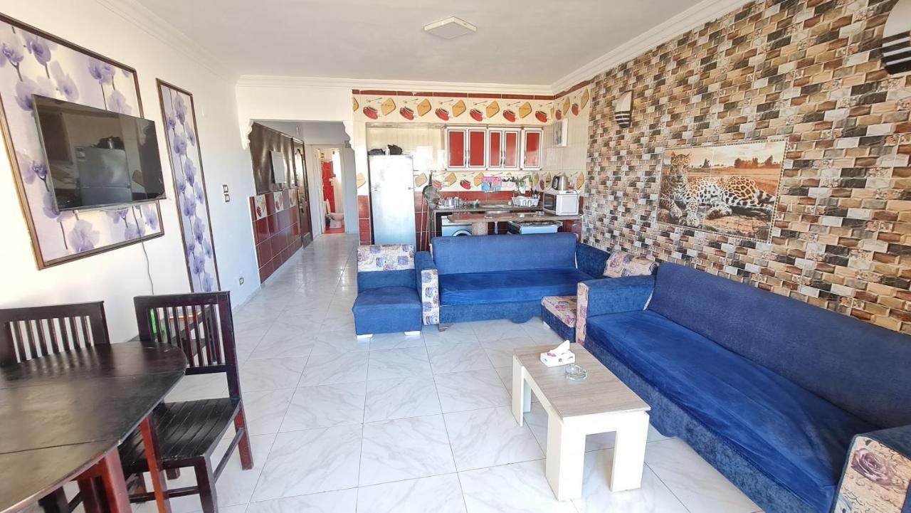غرفتين بالمعمورة الشاطى على البحر صف ثان Apartment *